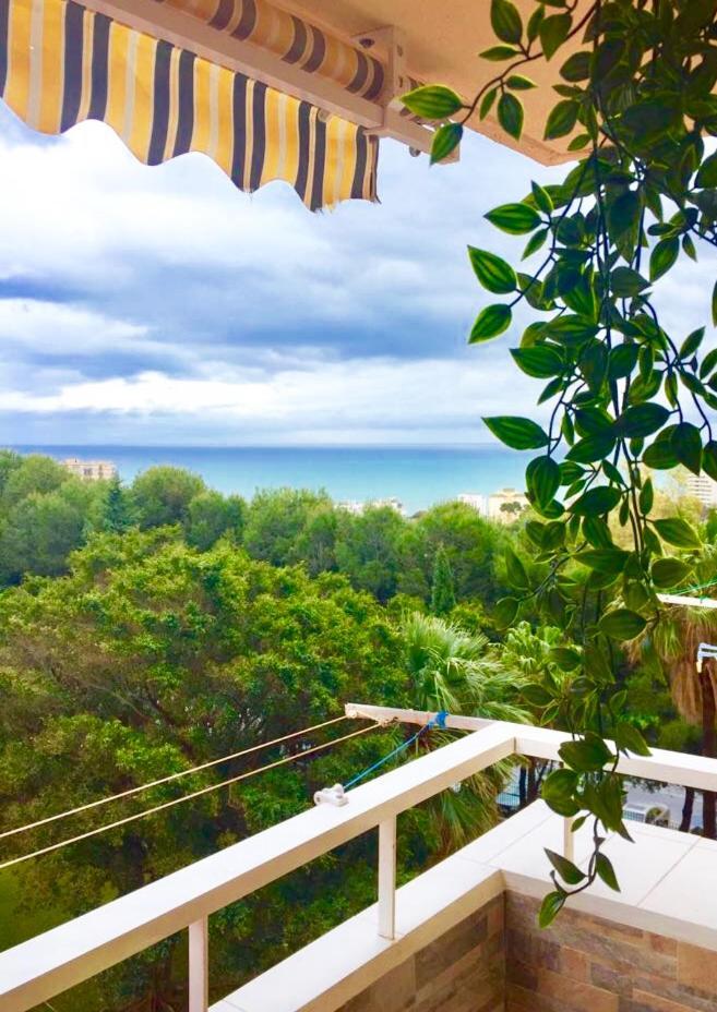 Agata Lägenhet Benalmádena Exteriör bild